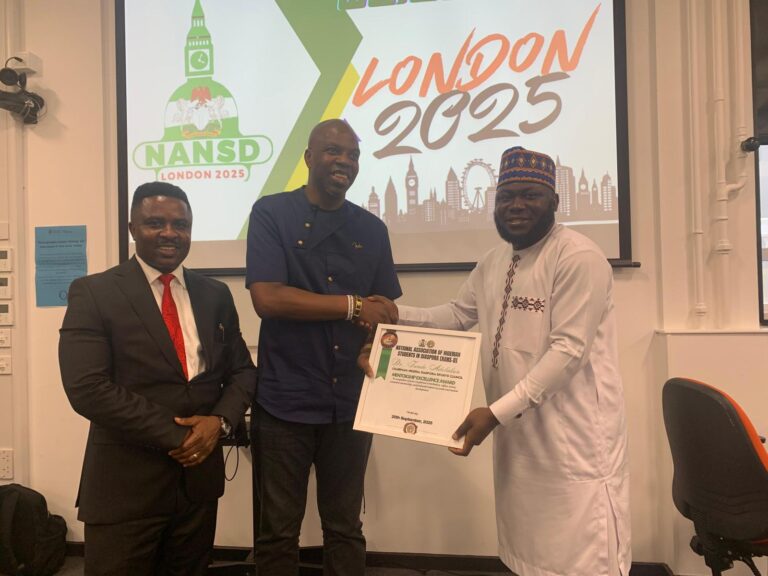 THE STUDENTS COMMUNITY IN DIASPORA CAN BE A USEFUL TOOL IN RESHAPING NIGERIA, THROUGH SPORT – DR TUNDE